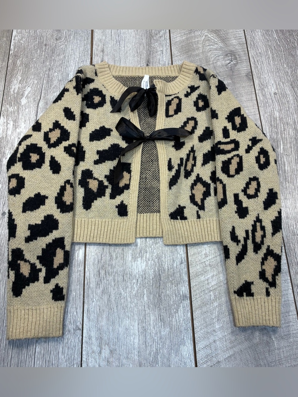 Animal print coquette women’s dreamers by Debut size medium cozy